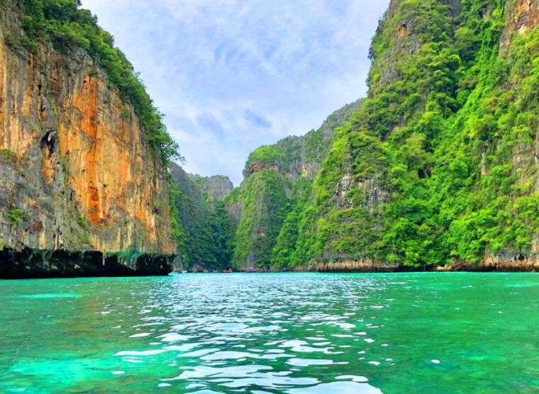 from-phuket-phi-phi-and-bamboo-island-private-boat-tour