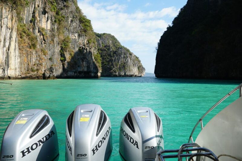 from-phuket-phi-phi-islands-speedboat-trip-lunch