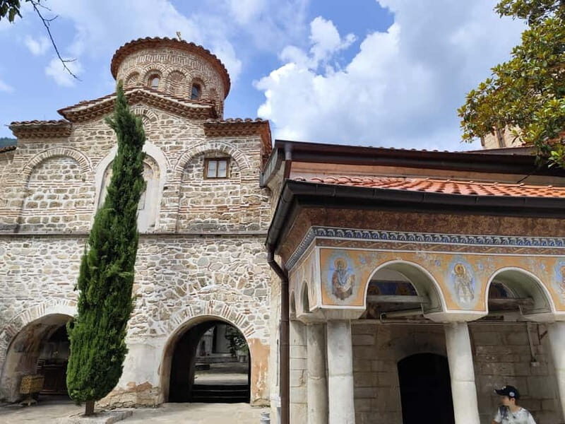 From Plovdiv: Wonderful Bridges and Rhodope Cuisine Day Trip - Authentic Experiences That Stand Out