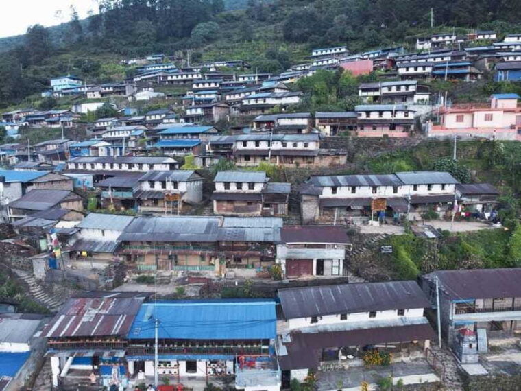 from-pokhara-4-day-trek-to-kapuche-glacier-lake