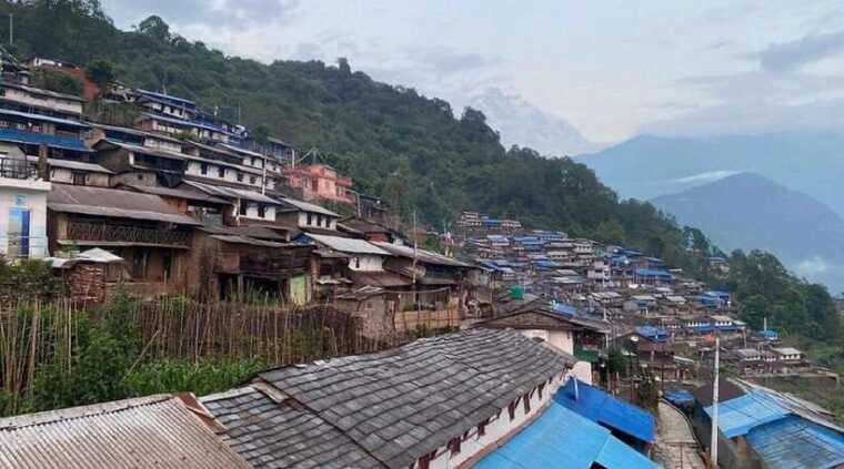 from-pokhara-4-day-trek-to-kapuche-glacier-lake