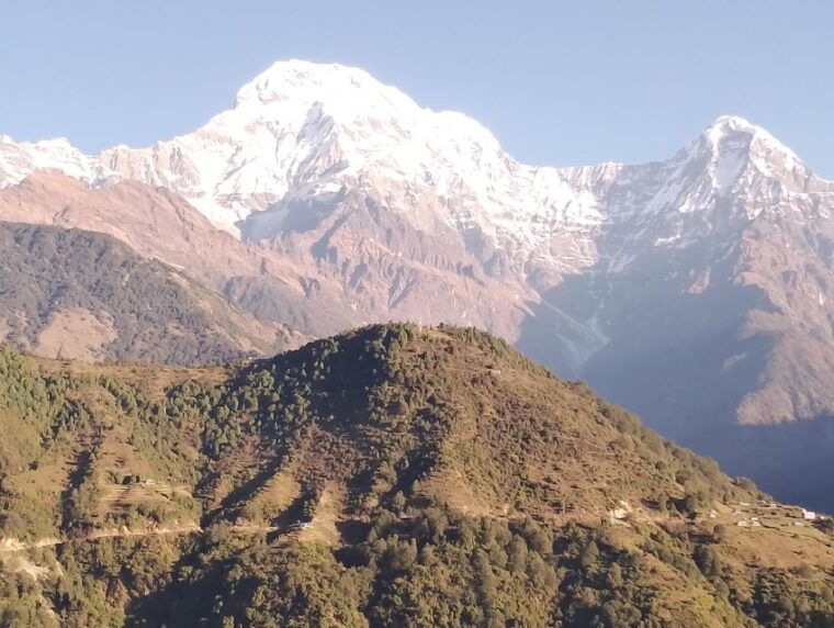 from-pokhara-7-days-budget-backpackers-group-abc-trek
