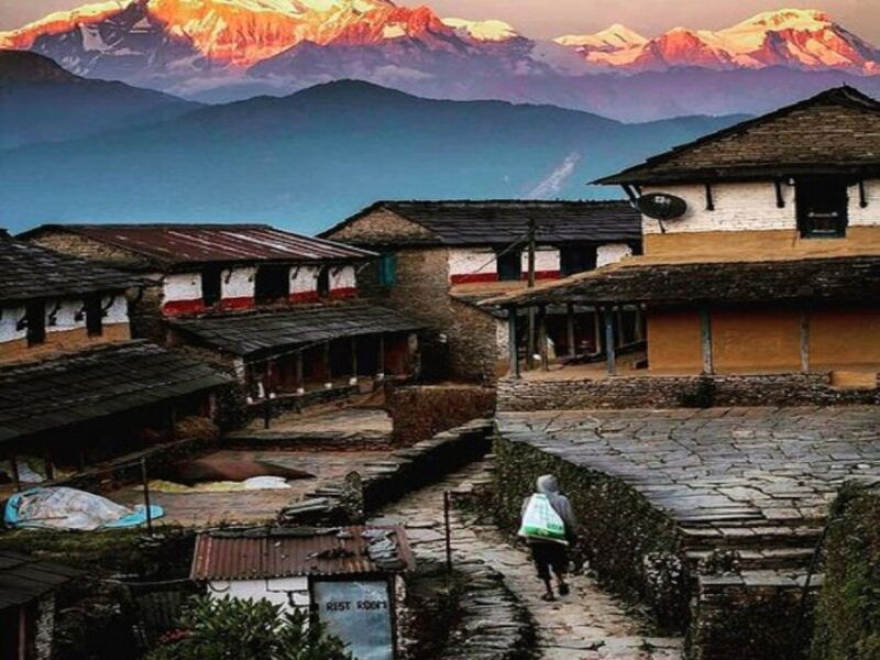 from-pokhara-guided-tour-to-visit-4-himalayas-view-point