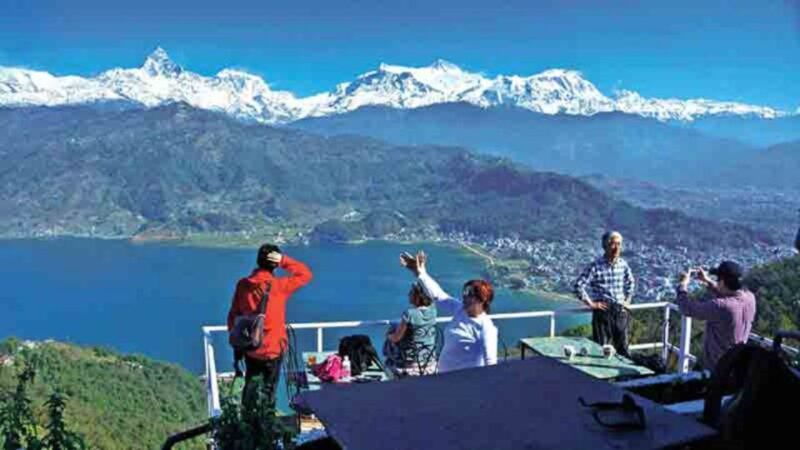 from-pokhara-guided-tour-to-visit-4-himalayas-view-point