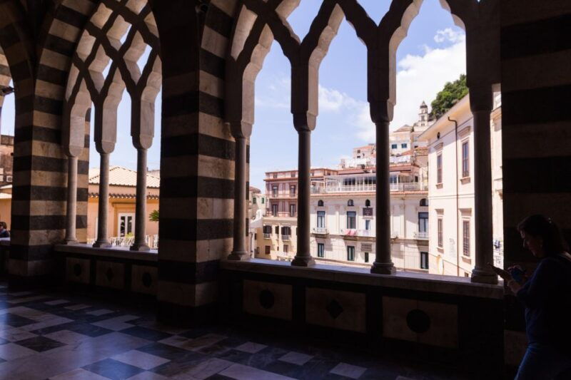 from-pompeii-vico-equense-amalfi-positano-ravello-tour