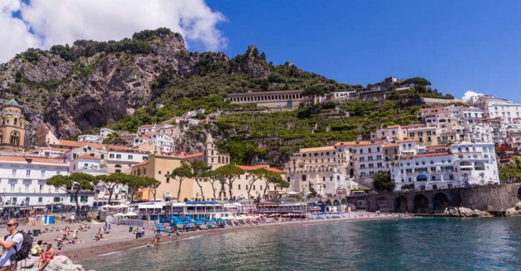 from-pompeii-vico-equense-amalfi-positano-ravello-tour