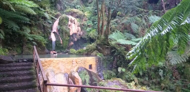 from-ponta-delgada-sete-cidades-lakes-fire-lake-day-tour