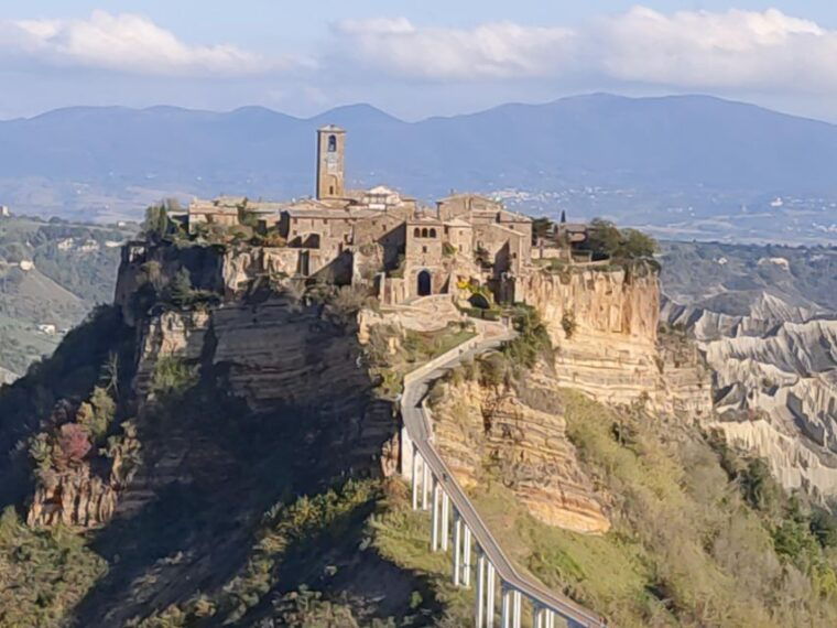 from-port-mystic-orvieto-dying-city-civita-bagnoregio-tour