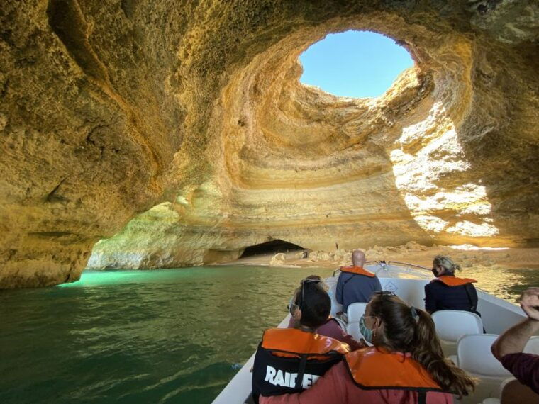 from-portimao-algar-de-benagil-and-sea-caves-boat-tour