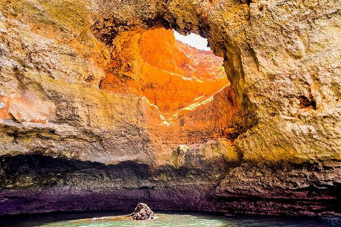 from-portimao-to-paradise-90-minutes-sunset-tour