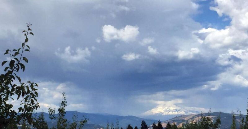from-portland-mt-hood-hood-river-valley-and-columbia-gorge
