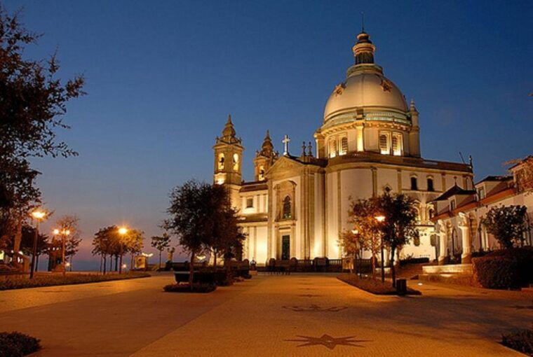 from-porto-braga-and-guimaraes-day-trip-with-lunch