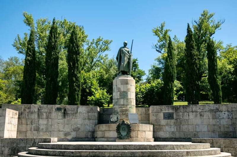 From Porto | Braga and Guimarães Tour - From Guimarães to Braga: Visiting Religious Landmarks and Scenic Vistas