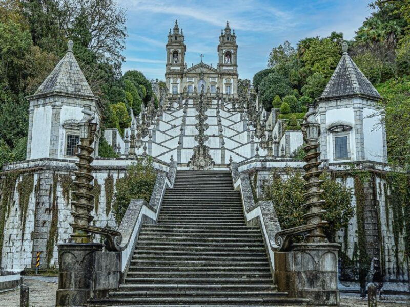 from-porto-braga-guimaraes-full-day-experience-with-lunch