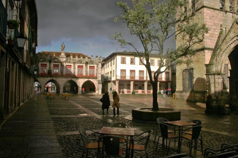 from-porto-full-day-trip-of-minho-region