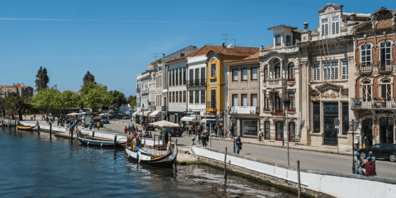 from-porto-full-day-trip-to-coimbra-aveiro-with-boat-ride