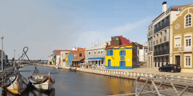 from-porto-full-day-trip-to-coimbra-aveiro-with-boat-ride
