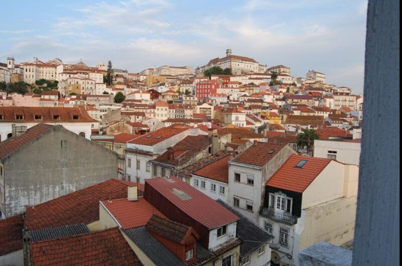 from-porto-private-sightseeing-coimbra-and-aveiro-tour