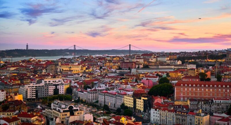 from-porto-private-sightseeing-lisbon-tour