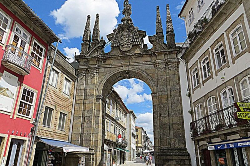 from-porto-private-sightseeing-tour-of-braga