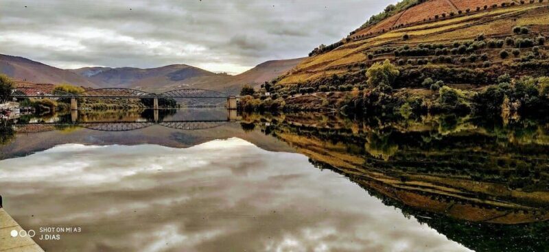 From Porto to Pinhão, Walk & Wine Tour - Starting Point: Porto to the Douro Valley