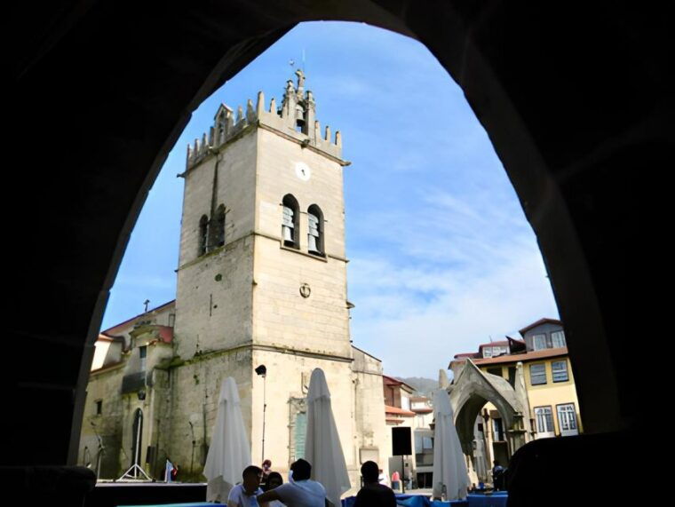 from-porto-wonders-of-braga-guimaraes-private-day-trip