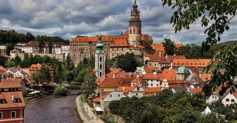 from-prague-cesky-krumlov-full-day-tour-with-pickup