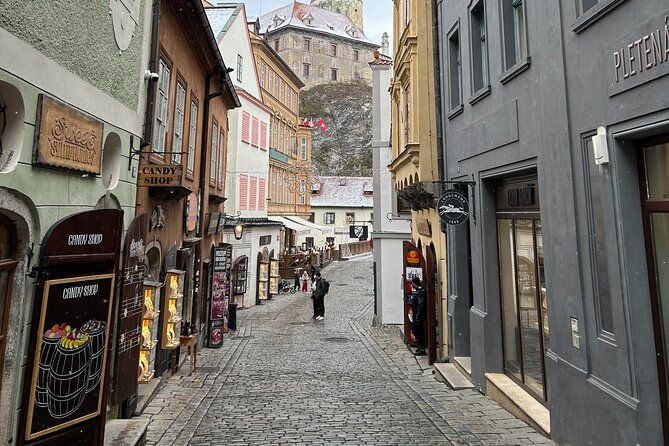 from-prague-day-unique-tour-to-cesky-krumlov