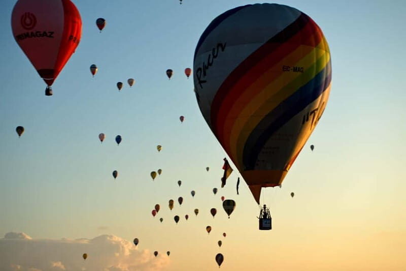 From Prague: Hot Air Balloon Ride with Champagne and Snacks - The Overall Experience