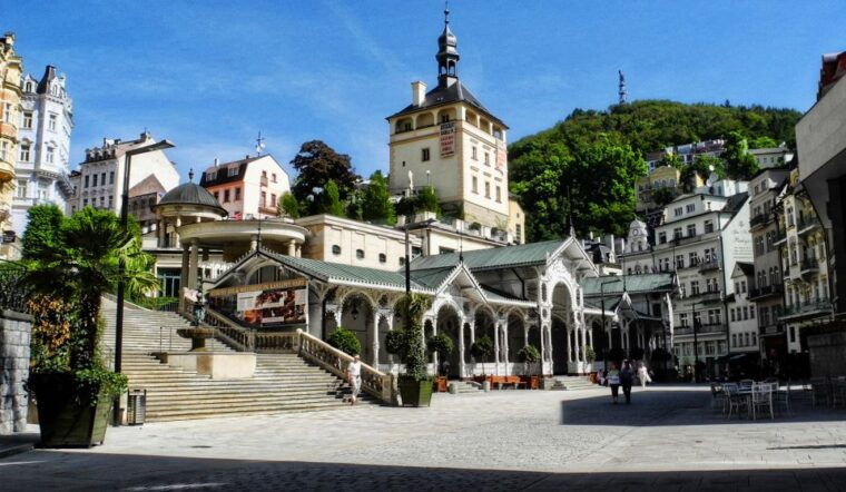 from-prague-karlovy-vary-full-day-tour