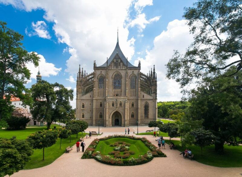 from-prague-kutna-hora-day-excursion-with-bone-church