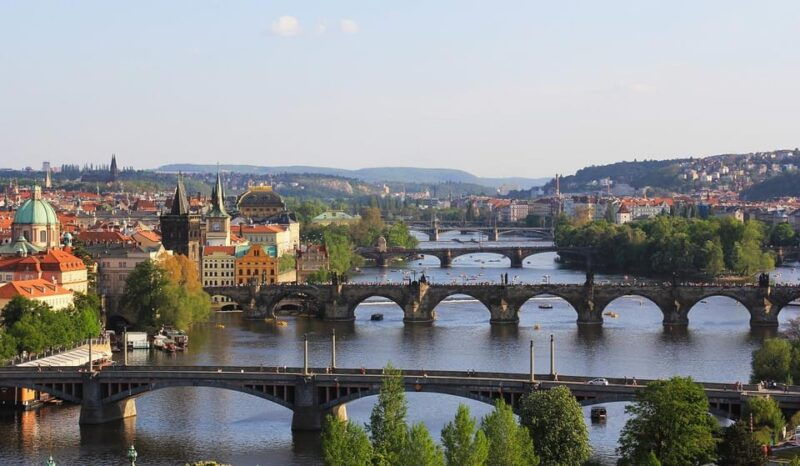 from-prague-kutna-hora-day-trip-with-local