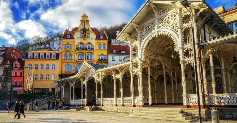 from-prague-private-karlovy-vary-crystal-factory-tour