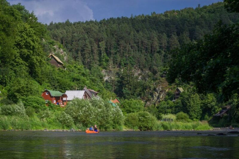 from-prague-sazava-river-canoe-day-trip-for-all-levels