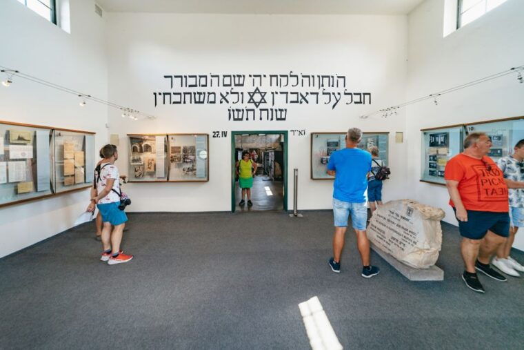 from-prague-terezin-concentration-camp-guided-tour-w-audio