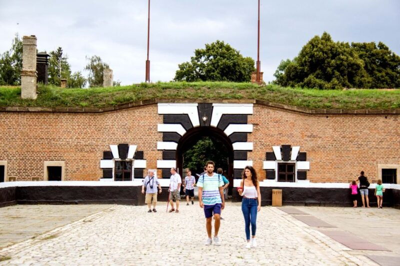from-prague-terezin-concentration-camp-tour