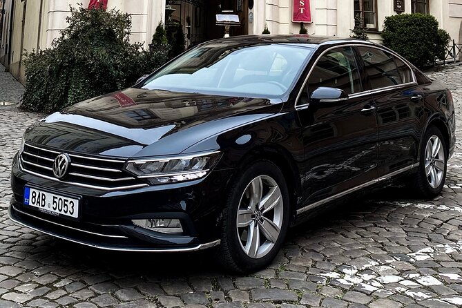 from-prague-to-passau-private-transfer-by-limousine-31pax