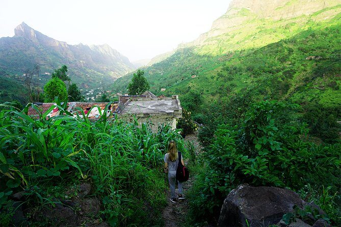 From Praia: Serra Malagueta to Principal Valley Hike & Lunch with a Local Family - Practical Tips for Travelers