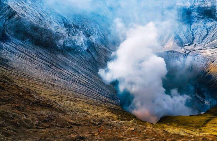 from-probolinggo-1-day-mount-bromo-sunrise-trip-breakfast