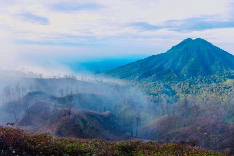 from-probolinggo-2-day-bromo-ijen-tour-w-one-night-stay