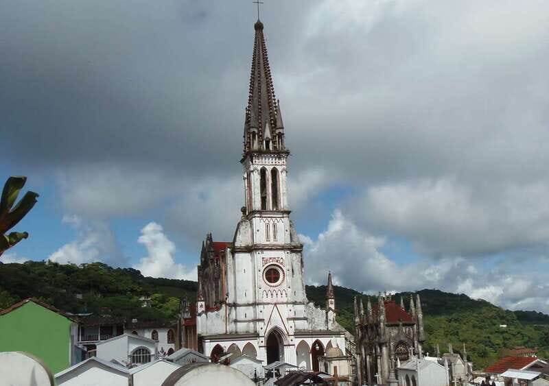 From Puebla: Cuetzalan & Yohualichan private all included - Key Points