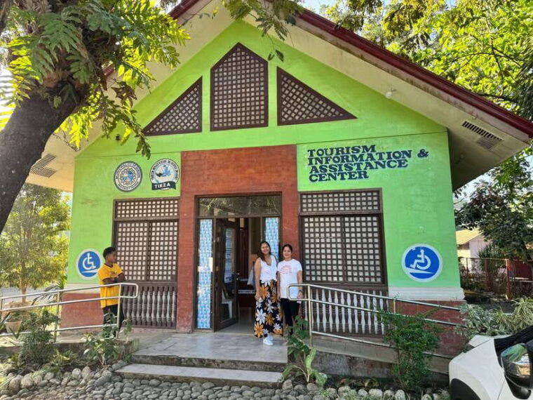 from-puerto-princesa-tabon-cave-day-tour-with-lunch