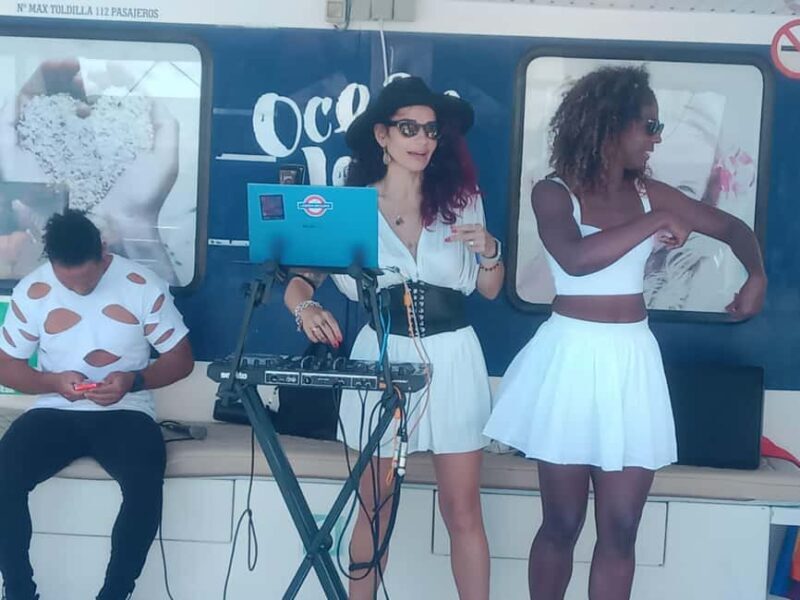 From Puerto Rico: Boat party along the coast. - What makes this boat party stand out?