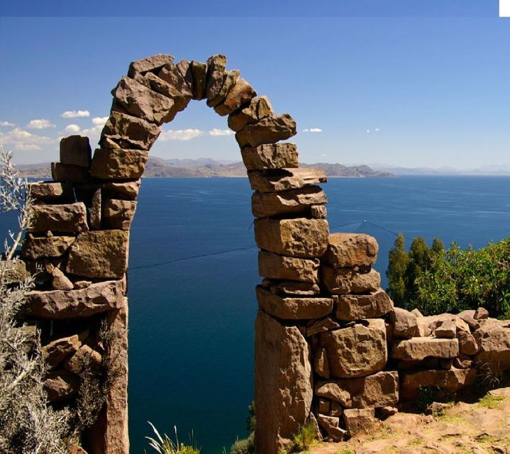 from-puno-visit-taquile-island-and-uros-locals-with-lunch