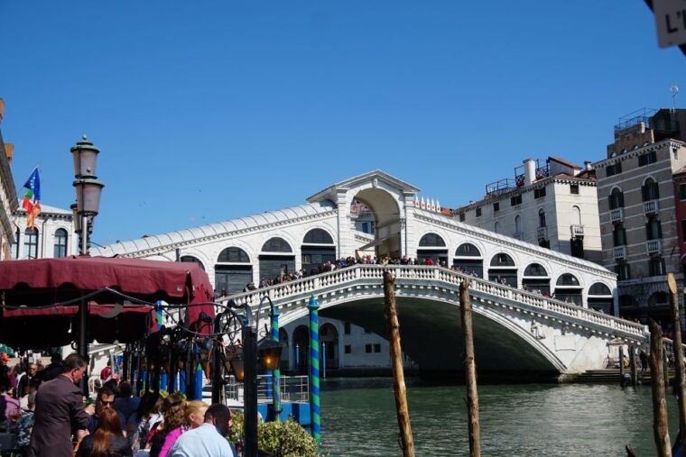 from-punta-sabbioni-venice-murano-burano-guided-tour
