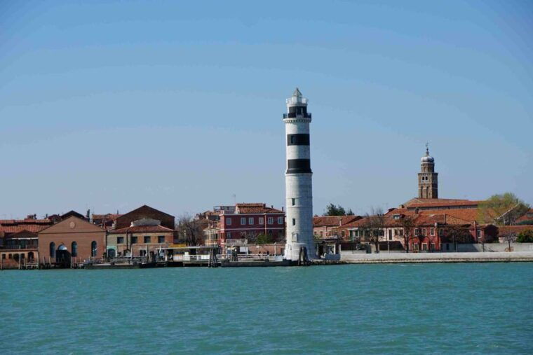 from-punta-sabbioni-venice-murano-burano-guided-tour