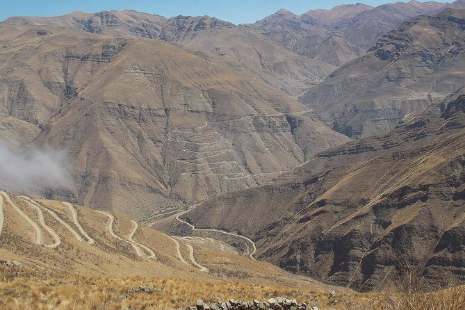 from-quebrada-de-humahuaca-to-yungas-jungle-by-the-qhapac-nan