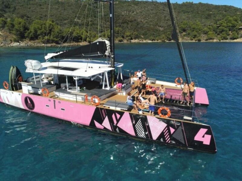 from-quiberon-ile-aux-moines-catamaran-sailing-adventure