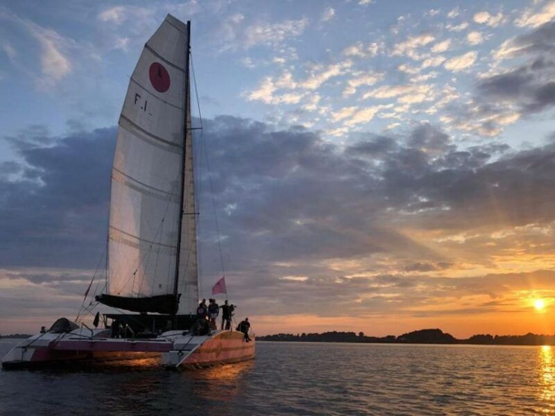 from-quiberon-ile-aux-moines-catamaran-sailing-adventure