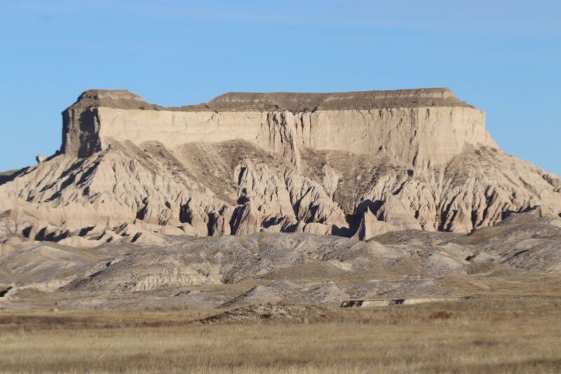 From Rapid City: Epic Badlands Tour and Legendary Wall Drug - Learning and Snacking at the Visitor Center
